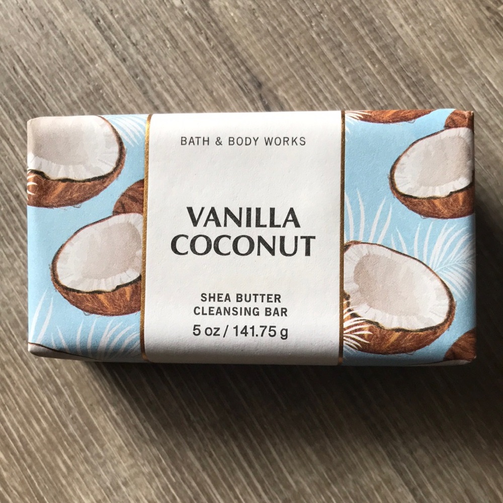 Bath & Body Works VANILLA COCONUT Shea Butter Cleansing Bar